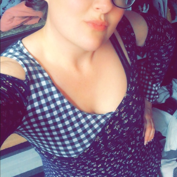 Boohoo Mini Dress - Picture 3 of 3